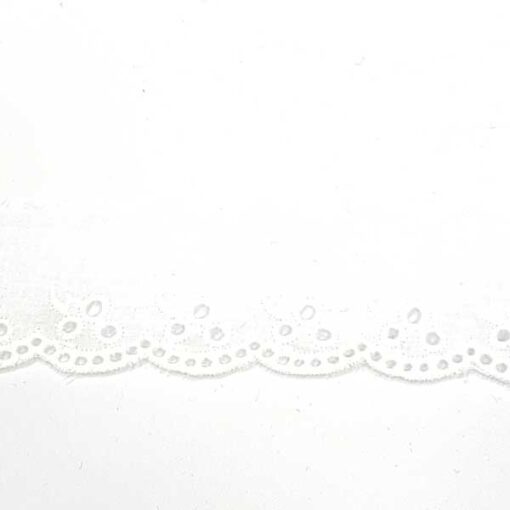Broderiespitze 42 mm - weiss